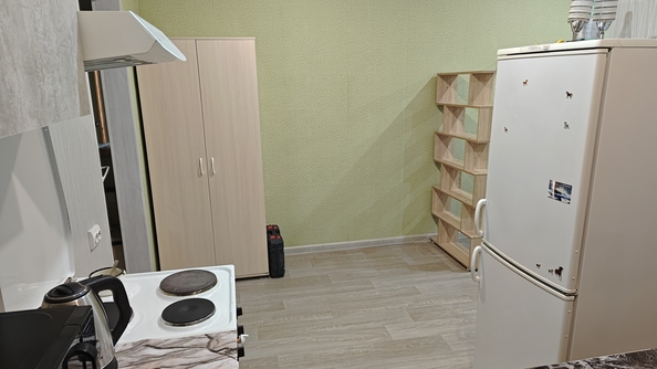 
  Сдам в аренду студию, 34 м², Новосибирск

. Фото 5.