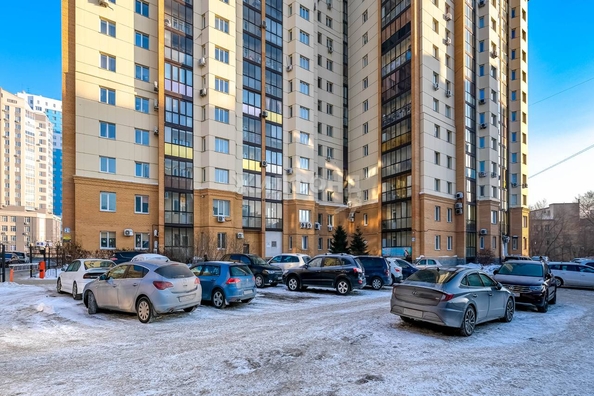 
   Продам 2-комнатную, 69.7 м², Ипподромская ул, 19

. Фото 5.