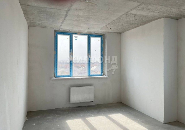 
   Продам 2-комнатную, 58.6 м², Зорге ул, 229/2

. Фото 1.