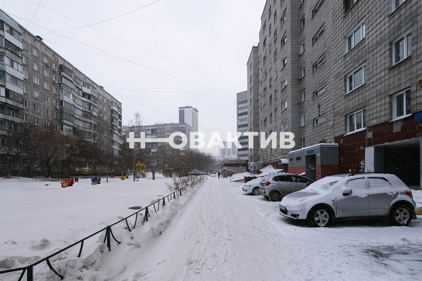 
   Продам 3-комнатную, 59.3 м², Линейная ул, 29

. Фото 35.