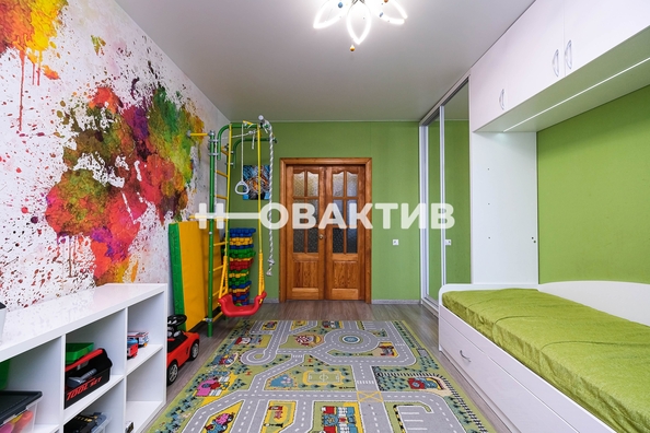 
   Продам 2-комнатную, 64.7 м², Заречная ул, 4

. Фото 4.