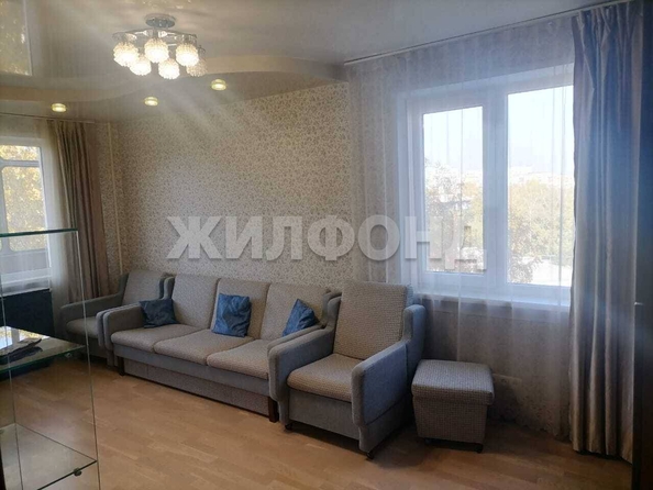 
   Продам 3-комнатную, 60.6 м², Ватутина ул, 11/2

. Фото 2.