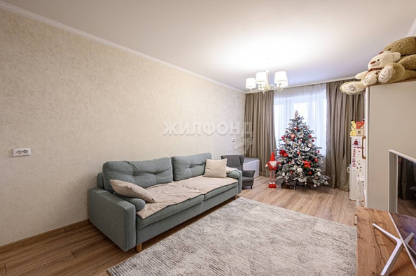 
   Продам 3-комнатную, 59.3 м², Челюскинцев ул, 15

. Фото 13.