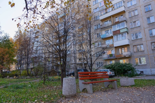 
   Продам 3-комнатную, 60 м², 25 лет Октября ул, 20/2

. Фото 10.