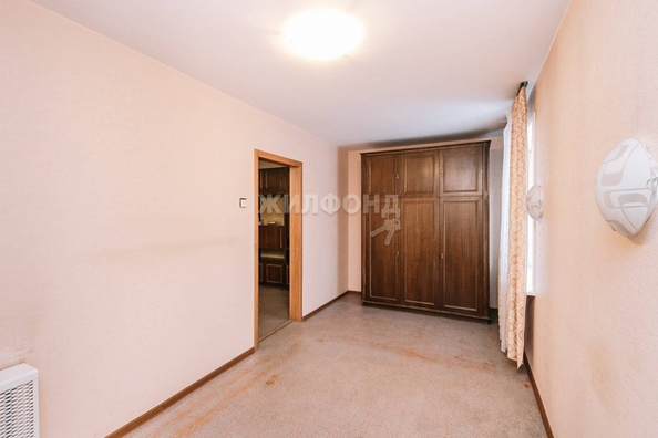 
   Продам 4-комнатную, 71.5 м², Линейная ул, 45/1

. Фото 3.