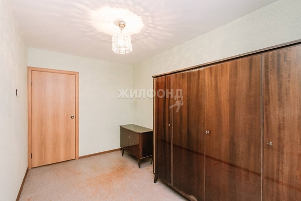 
   Продам 4-комнатную, 71.5 м², Линейная ул, 45/1

. Фото 5.