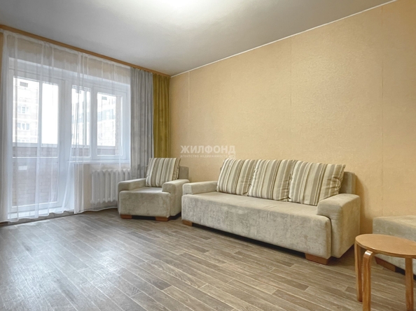 
  Сдам в аренду 1-комнатную квартиру, 58 м², Новосибирск

. Фото 6.