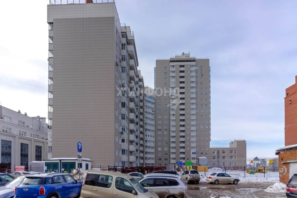 
   Продам 2-комнатную, 63.6 м², Зыряновская ул, 61

. Фото 30.