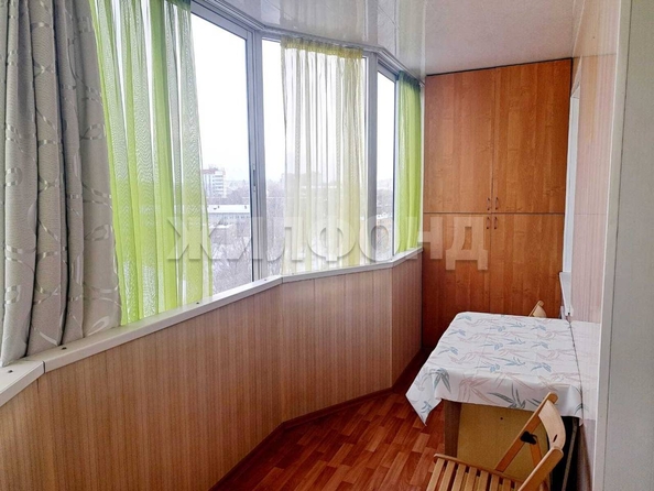 
   Продам 2-комнатную, 59.2 м², Есенина ул, 31/1

. Фото 7.