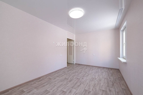 
   Продам 2-комнатную, 46.9 м², Зорге ул, 193/1

. Фото 11.