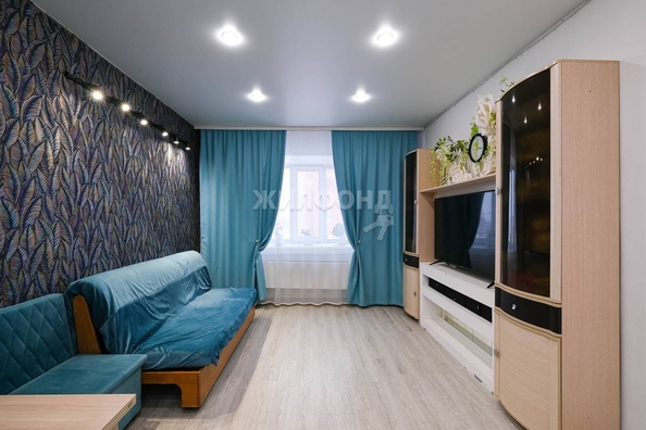 
   Продам 3-комнатную, 91.6 м², Титова ул, 253/3

. Фото 1.