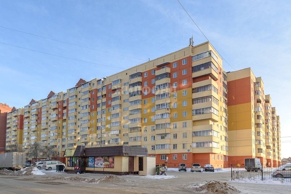 
   Продам 1-комнатную, 27.5 м², Плахотного ул, 74

. Фото 24.