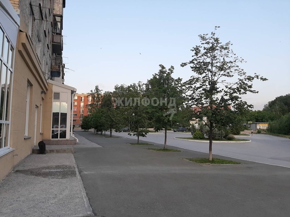 
   Продам 1-комнатную, 30.6 м², Кубовая ул, 112

. Фото 27.