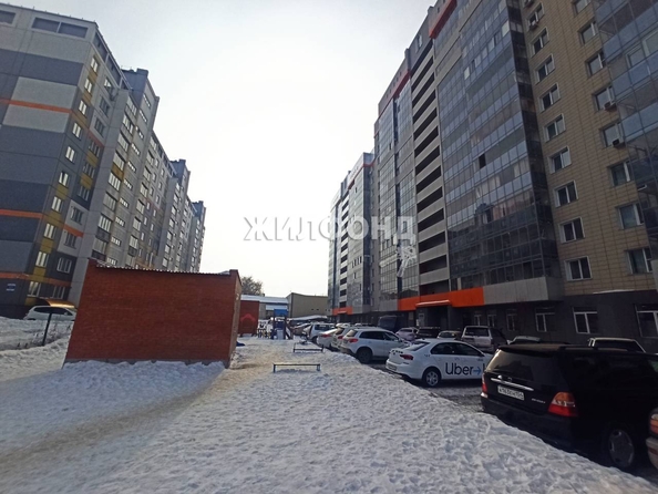 
   Продам 1-комнатную, 45 м², Троллейная ул, 21

. Фото 4.