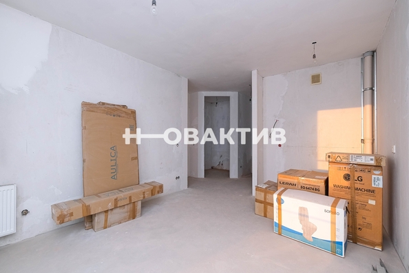 
   Продам 2-комнатную, 62.8 м², Большевистская ул, 100

. Фото 9.