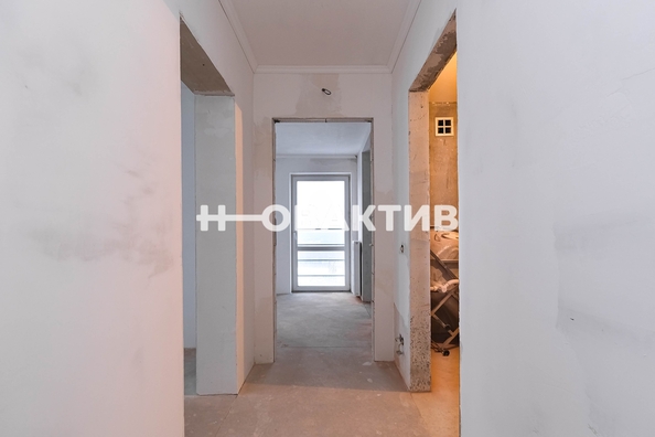 
   Продам 2-комнатную, 62.8 м², Большевистская ул, 100

. Фото 11.