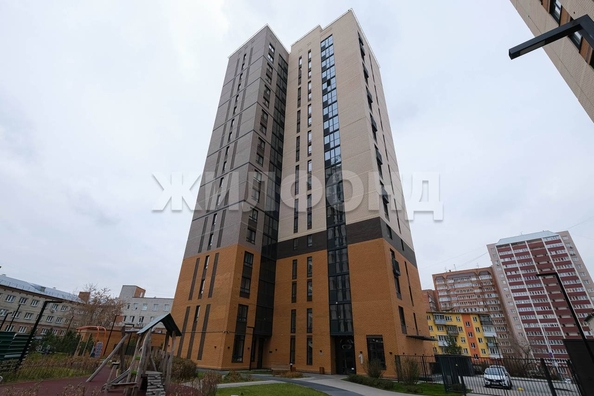 
   Продам 2-комнатную, 43.8 м², Красный пр-кт, 167/4

. Фото 38.