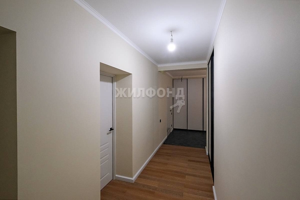 
   Продам 2-комнатную, 82.8 м², Добролюбова ул, 18/1

. Фото 23.