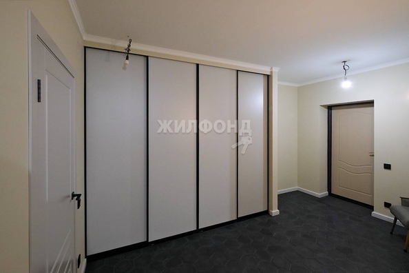 
   Продам 2-комнатную, 82.8 м², Добролюбова ул, 18/1

. Фото 28.