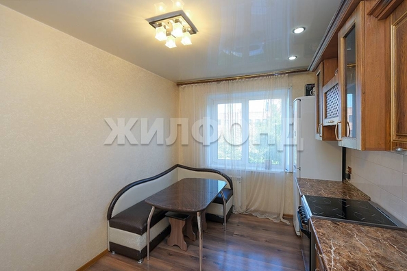 
   Продам 3-комнатную, 62.6 м², Троллейная ул, 18

. Фото 8.