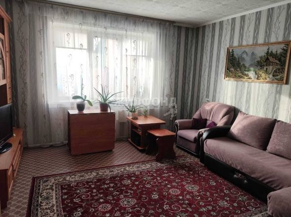 
   Продам 4-комнатную, 81 м², В. Высоцкого ул, 31

. Фото 7.