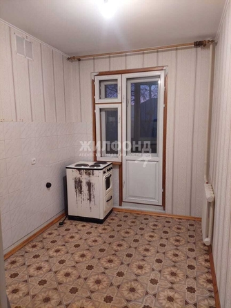 
  Сдам в аренду 1-комнатную квартиру, 37 м², Новосибирск

. Фото 7.