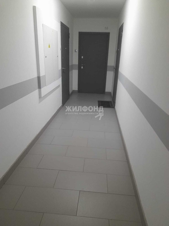 
  Сдам в аренду 1-комнатную квартиру, 35 м², Новосибирск

. Фото 8.