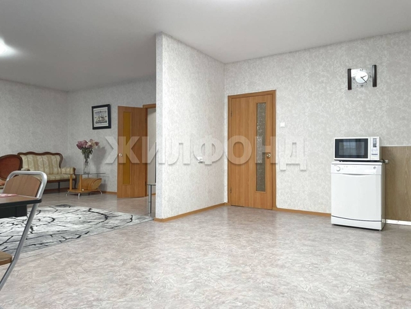 
  Сдается 3-комн. квартира 126 м². Фото 2.
