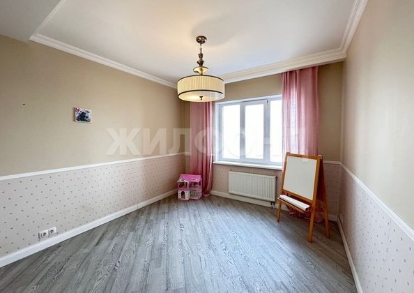 
  Сдается 3-комн. квартира, 85 м², Сухарная ул, д. 101
. Фото 7.