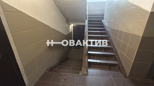 
   Продам 1-комнатную, 29 м², Учительская ул, 17/1

. Фото 20.