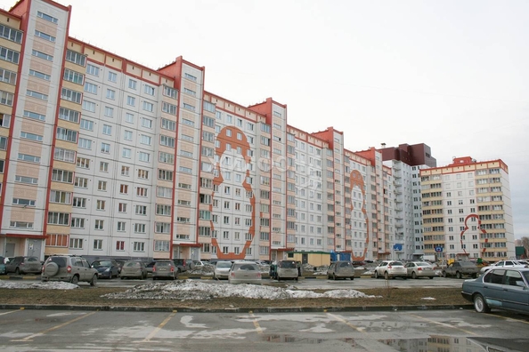 
   Продам 1-комнатную, 37.4 м², Петухова ул, 99/2

. Фото 14.