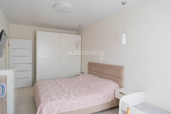 
   Продам 2-комнатную, 55.6 м², Сухарная ул, 96/3

. Фото 18.