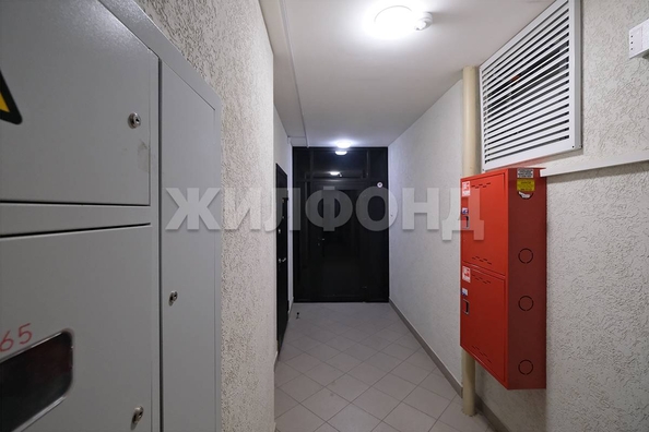 
   Продам 3-комнатную, 53.2 м², Немировича-Данченко ул, 2б

. Фото 19.