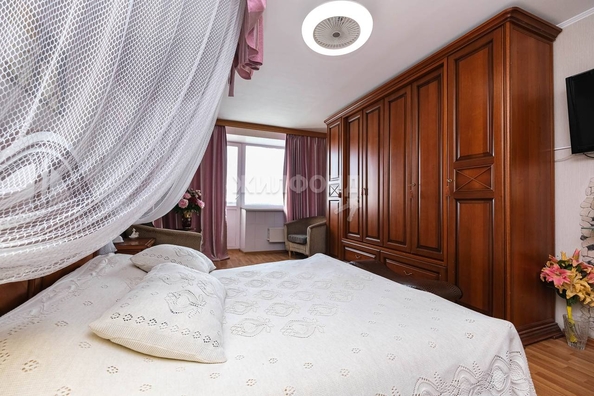 
   Продам 3-комнатную, 84.1 м², Ивлева ул, 164

. Фото 10.