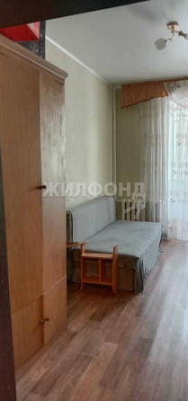 
   Продам 3-комнатную, 60.8 м², Красина ул, 70а

. Фото 10.