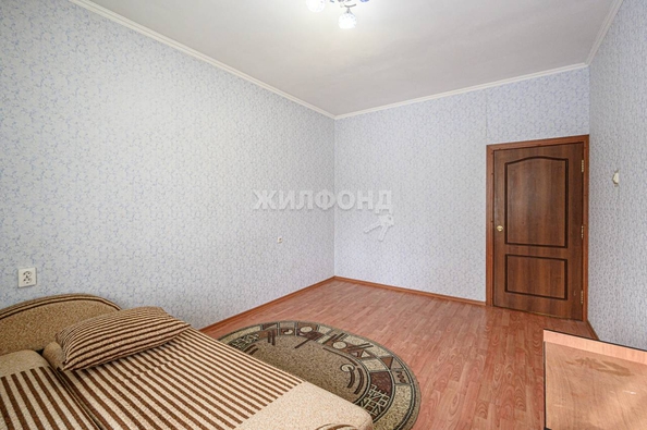 
   Продам 4-комнатную, 105.6 м², Невельского ул, 57/1

. Фото 19.