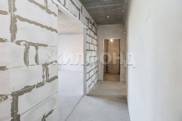 
  Продается 3-комн. квартира, 67.3 м², Есенина ул, д. 67
. Фото 16.