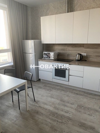 
  Сдам в аренду 2-комнатную квартиру, 50 м², Новосибирск

. Фото 2.