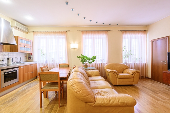 
   Продам 3-комнатную, 80 м², Коммунистическая ул, 26

. Фото 4.