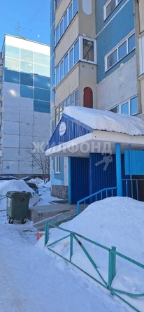 
   Продам 2-комнатную, 49.8 м², В. Высоцкого ул, 39/4

. Фото 16.