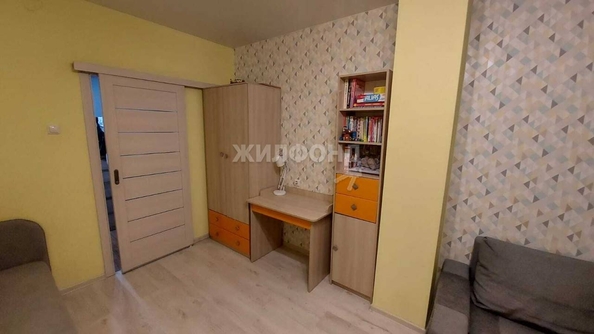 
   Продам 2-комнатную, 52.7 м², Гребенщикова ул, 1

. Фото 9.