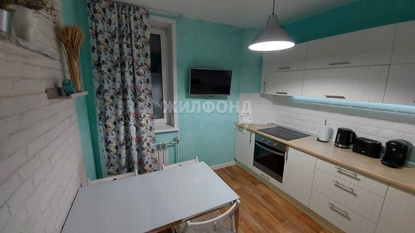 
   Продам 2-комнатную, 52.7 м², Гребенщикова ул, 1

. Фото 20.