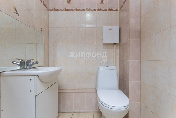 
   Продам 3-комнатную, 84.4 м², Гребенщикова ул, 8

. Фото 14.