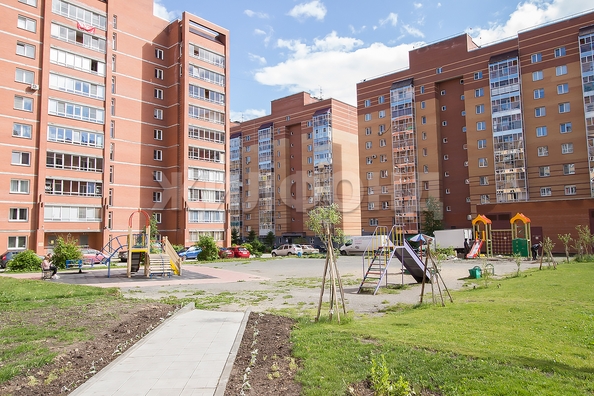 
   Продам 3-комнатную, 84.4 м², Гребенщикова ул, 8

. Фото 1.