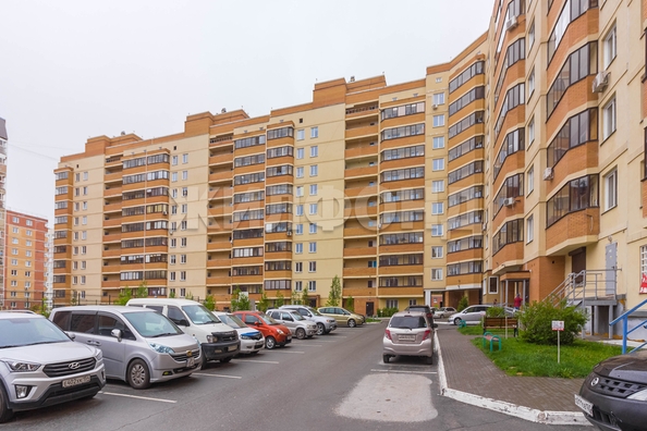 
   Продам 3-комнатную, 84.4 м², Гребенщикова ул, 8

. Фото 5.