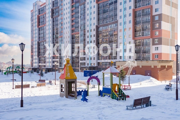 
   Продам 3-комнатную, 83 м², Каспийская (Приозёрный мкр.) ул, 1

. Фото 23.