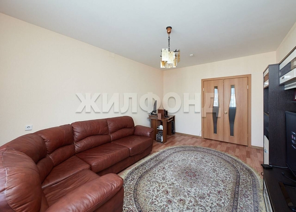 
   Продам 3-комнатную, 73 м², Тюленина ул, 14

. Фото 7.