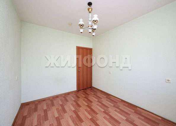 
   Продам 3-комнатную, 73 м², Тюленина ул, 14

. Фото 13.