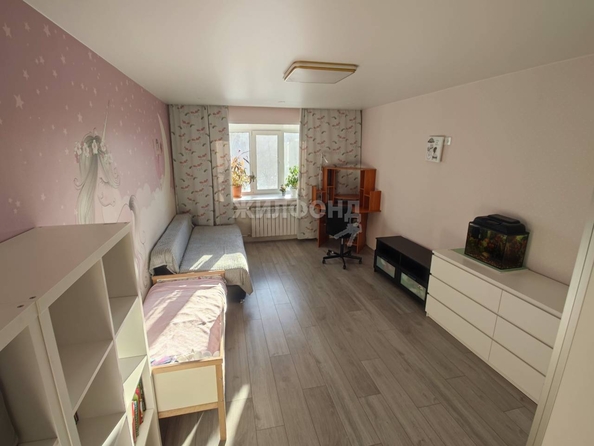 
   Продам 3-комнатную, 68.1 м², Орджоникидзе ул, 27

. Фото 14.