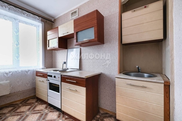 
   Продам 3-комнатную, 59.9 м², Новосибирская ул, 7

. Фото 2.